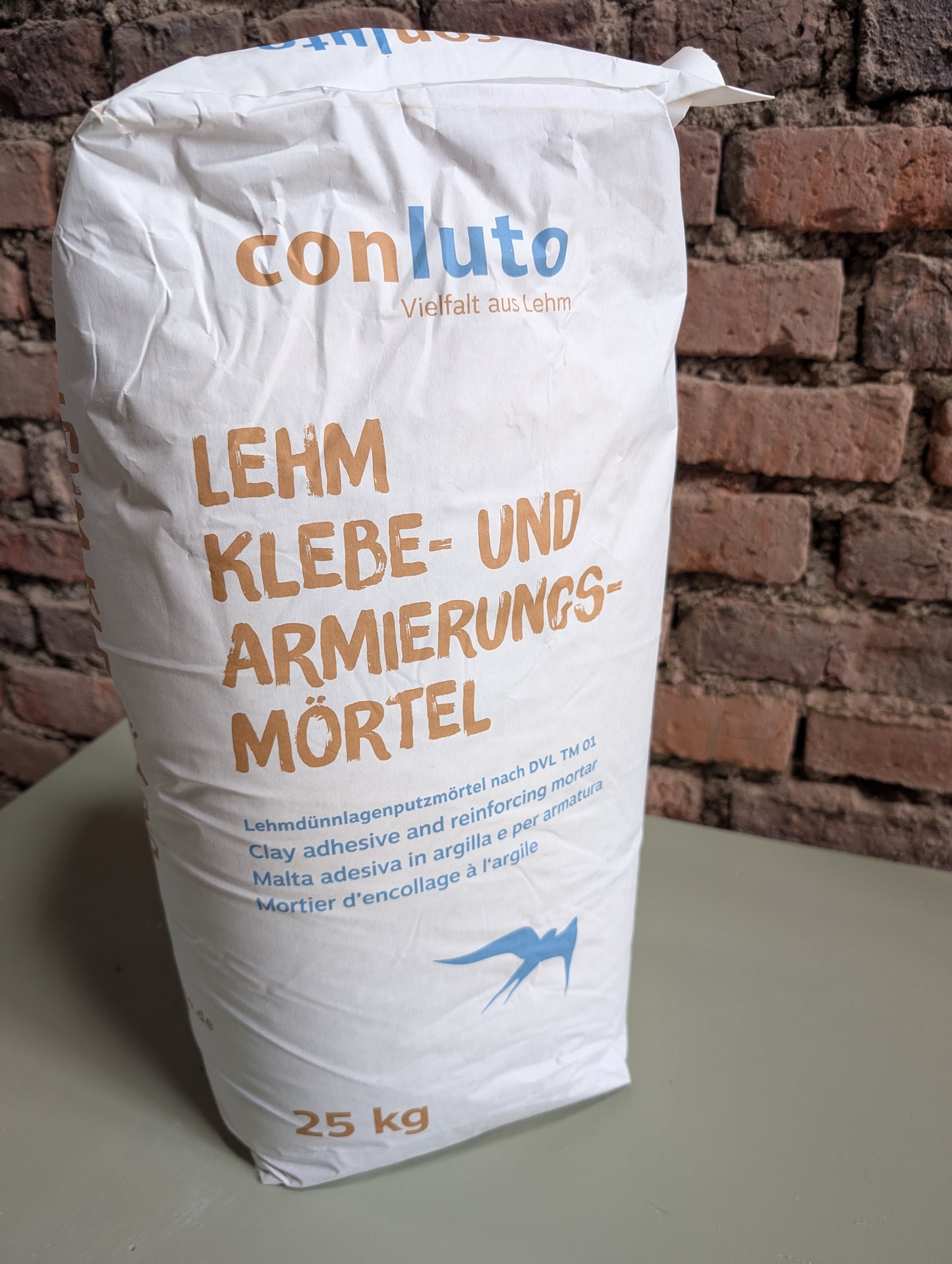 Lehmklebe- und Armierungsmörtel von Conluto
